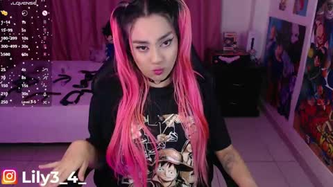 Snapshot of lyli3_4 chatting on February 12, 2025, 7:13 am lyli3_4 online show from February 12, 2025, 7:13 am