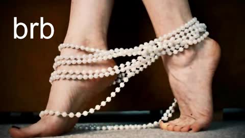 Lylith Skye NO NUDE model online show from June 5, 2026, 6:52 am