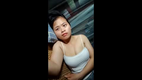 Snapshot of lyly1200 chatting on May 11, 2026, 11:46 pm Lyly online show from May 11, 2026, 11:46 pm