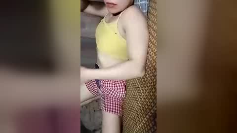 Lyly online show from July 28, 2026, 3:13 am