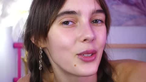 Lyly   online show from December 8, 2024, 11:46 am