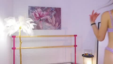 Lyly   online show from January 24, 2025, 9:49 am