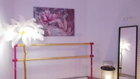 Lyly   online show from February 7, 2025, 9:58 am