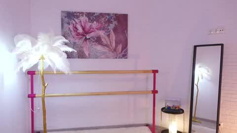 Lyly   online show from February 8, 2025, 9:56 am