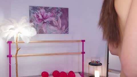 Lyly   online show from February 21, 2025, 5:35 am