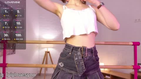 Lyly   online show from April 8, 2026, 7:19 am