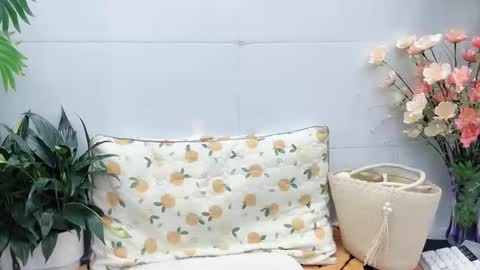 lyly_sweet97 online show from April 3, 2026, 1:58 am