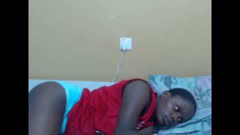 lyn_anna online show from February 19, 2025, 3:50 am