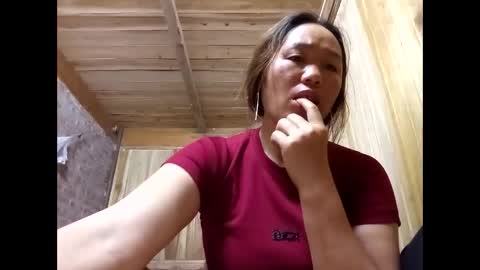 lyn_eva online show from May 21, 2026, 10:17 pm