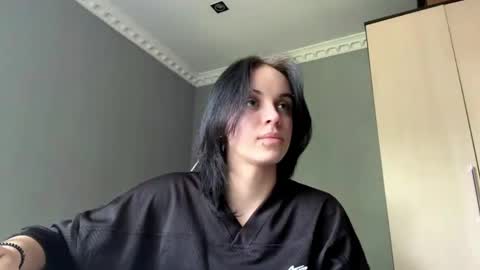 Snapshot of lynettawiseman chatting on May 28, 2026, 8:33 am Eva online show from May 28, 2026, 8:33 am