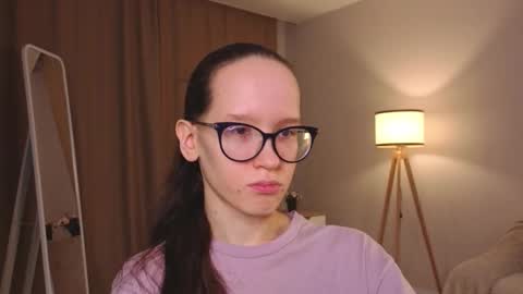 Snapshot of lynettebails chatting on February 19, 2026, 4:14 pm Sara online show from February 19, 2026, 4:14 pm