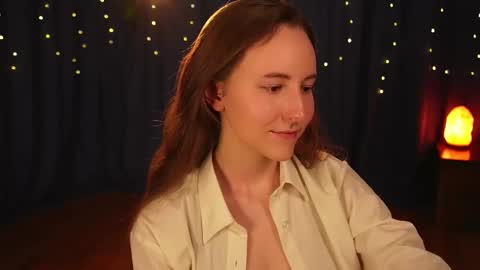 Lynn online show from February 25, 2025, 12:13 pm