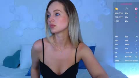 Snapshot of lynna_sparks chatting on June 5, 2026, 6:52 am Lana online show from June 5, 2026, 6:52 am