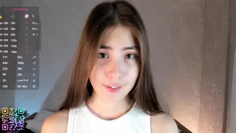 Snapshot of lynnaaspen chatting on October 16, 2025, 1:23 pm Ellie online show from October 16, 2025, 1:23 pm