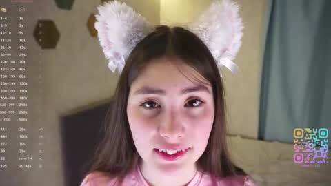 Snapshot of lynnaaspen chatting on February 16, 2026, 6:26 pm Ellie online show from February 16, 2026, 6:26 pm