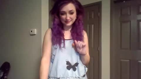 Lynn  online show from February 8, 2026, 2:59 am