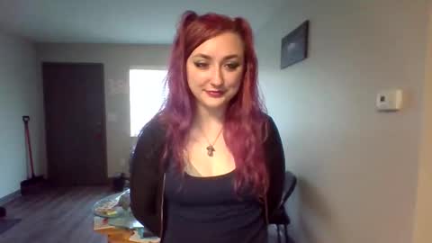 Snapshot of lynnkitten69000 chatting on March 28, 2026, 6:40 pm Lynn online show from March 28, 2026, 6:40 pm