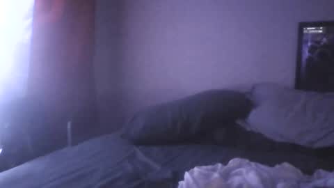 lynnla68n1 online show from March 11, 2026, 10:21 am