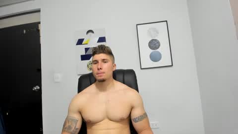 Snapshot of lyonel15 chatting on December 27, 2024, 6:31 pm Lyonel online show from December 27, 2024, 6:31 pm