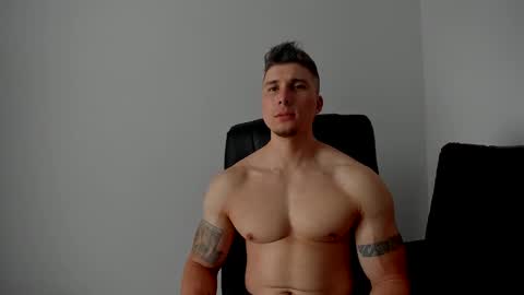 Snapshot of lyonel15 chatting on November 23, 2025, 6:08 pm Lyonel online show from November 23, 2025, 6:08 pm