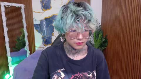 lyra_tay online show from June 3, 2026, 7:30 pm
