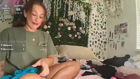 Lyra online show from July 13, 2026, 12:24 am