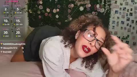 Lyra online show from July 20, 2026, 12:25 am