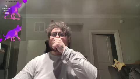 lyxx_2 online show from April 21, 2026, 1:07 am