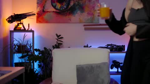 M1A  Dddy online show from February 6, 2025, 11:58 pm