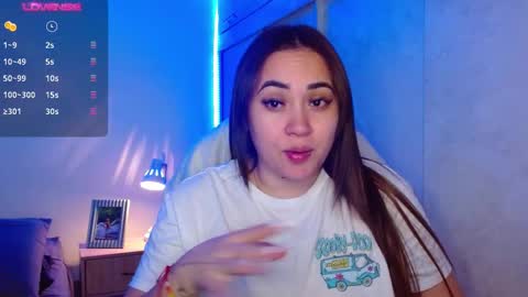 Snapshot of m33li chatting on December 18, 2024, 10:57 pm Meli online show from December 18, 2024, 10:57 pm