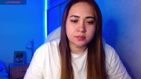 Snapshot of m33li chatting on January 7, 2025, 2:42 am Meli online show from January 7, 2025, 2:42 am