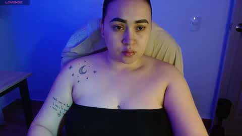 Snapshot of m33li chatting on September 14, 2025, 11:26 pm Meli online show from September 14, 2025, 11:26 pm