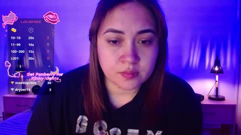 Snapshot of m33li chatting on December 3, 2025, 11:25 pm Meli online show from December 3, 2025, 11:25 pm