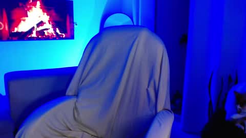 Snapshot of m33li chatting on May 26, 2026, 1:23 am Meli online show from May 26, 2026, 1:23 am