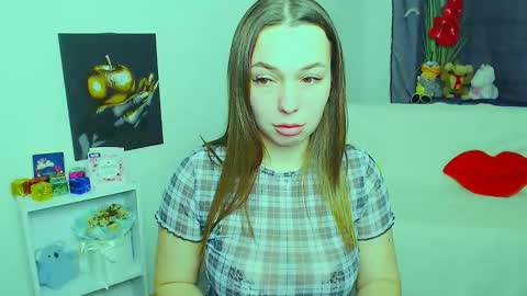 Snapshot of m_vikki chatting on February 22, 2026, 12:04 pm Vikki online show from February 22, 2026, 12:04 pm