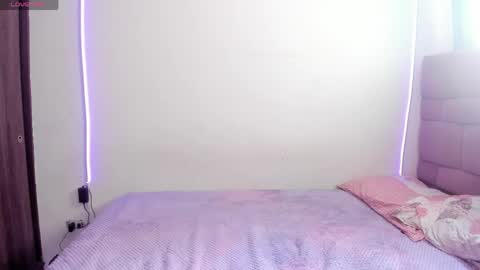 Snapshot of maazikeenx chatting on April 22, 2026, 3:35 pm Sara online show from April 22, 2026, 3:35 pm