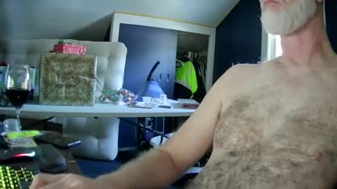 mac8181 online show from December 22, 2024, 7:52 pm