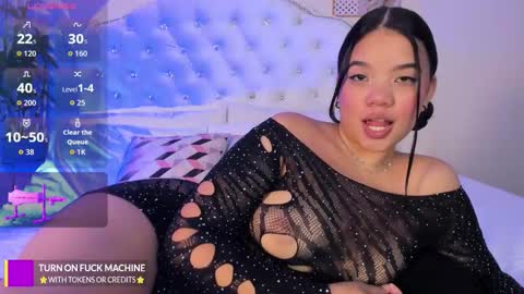 Macarena  online show from November 8, 2025, 7:19 am