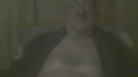 Snapshot of macbewdekan25 chatting on May 8, 2026, 11:04 am macbewdekan25 online show from May 8, 2026, 11:04 am