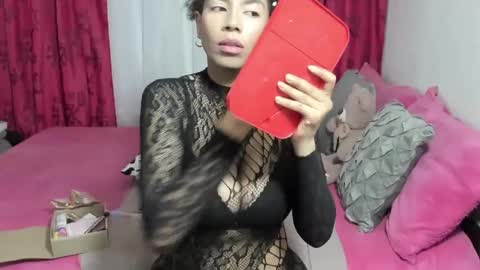 Mac Delice online show from September 22, 2025, 11:40 pm