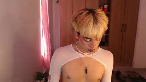 Snapshot of machissex chatting on January 15, 2025, 9:51 pm machissex online show from January 15, 2025, 9:51 pm