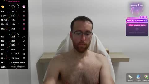 Snapshot of machohiberiko chatting on February 8, 2025, 10:51 pm Jota online show from February 8, 2025, 10:51 pm