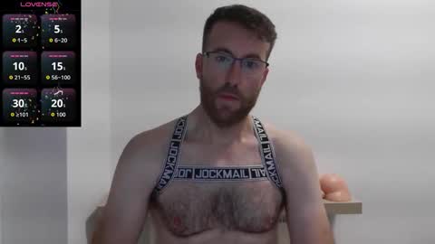 Snapshot of machohiberiko chatting on October 13, 2025, 7:36 pm Jota online show from October 13, 2025, 7:36 pm