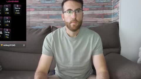 Snapshot of machohiberiko chatting on October 27, 2025, 4:22 pm Jota online show from October 27, 2025, 4:22 pm