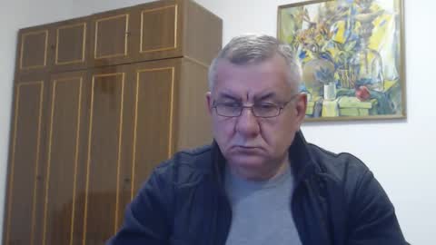 Macho online show from October 22, 2025, 3:01 pm