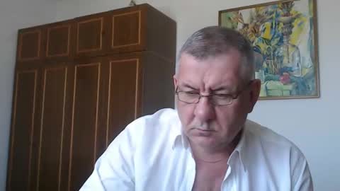 Macho online show from April 3, 2026, 10:35 am