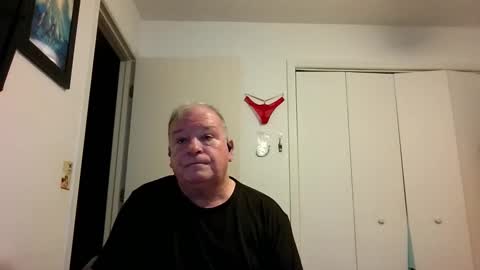 Snapshot of mackdocc001 chatting on December 1, 2025, 2:55 pm mackdocc001 online show from December 1, 2025, 2:55 pm