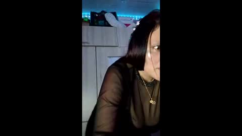 Snapshot of mackenzie_girls chatting on March 15, 2026, 5:35 am Linda Cataleya - funny weed money online show from March 15, 2026, 5:35 am