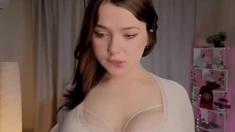 Jane online show from November 19, 2025, 6:41 pm