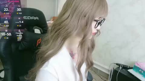 Snapshot of mad_dy chatting on July 26, 2026, 3:30 pm Mad D online show from July 26, 2026, 3:30 pm